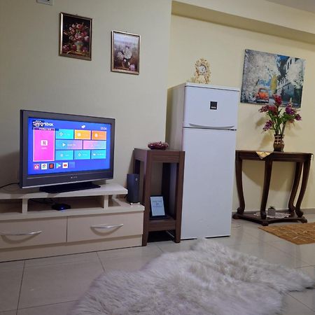 Tirana Center Apartament Екстер'єр фото